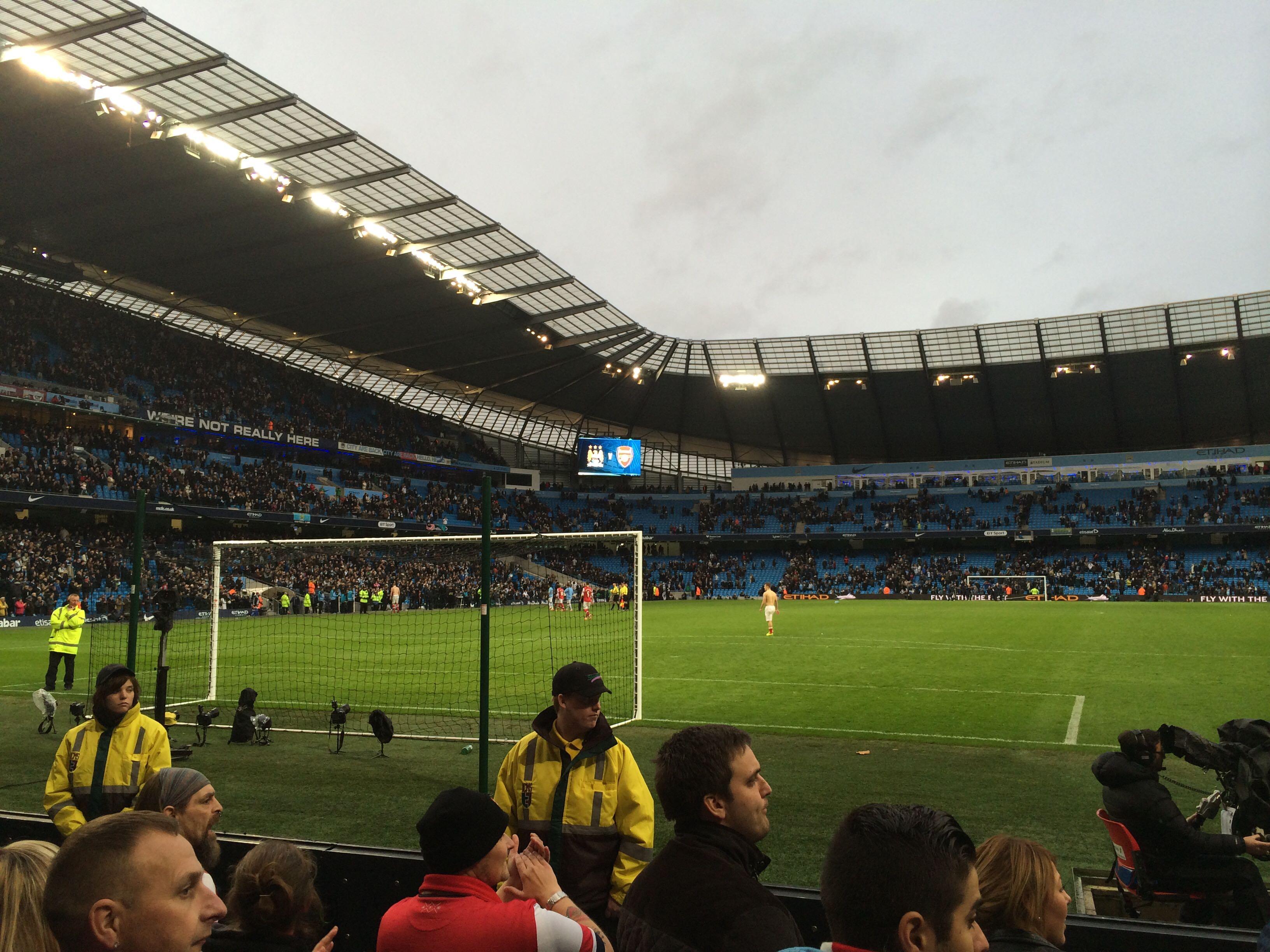 现了这份自 现了这份自